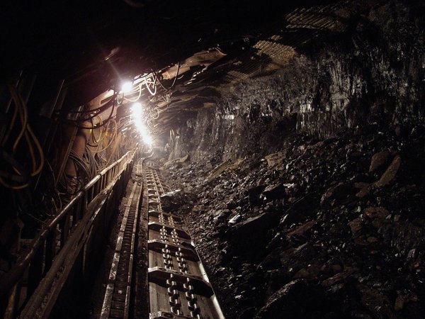 What are the best guided tours for exploring the history of British coal mining?